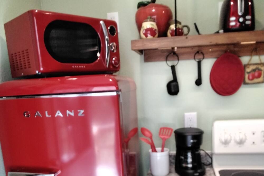 Photo of Kitchen in Rockaway Beach