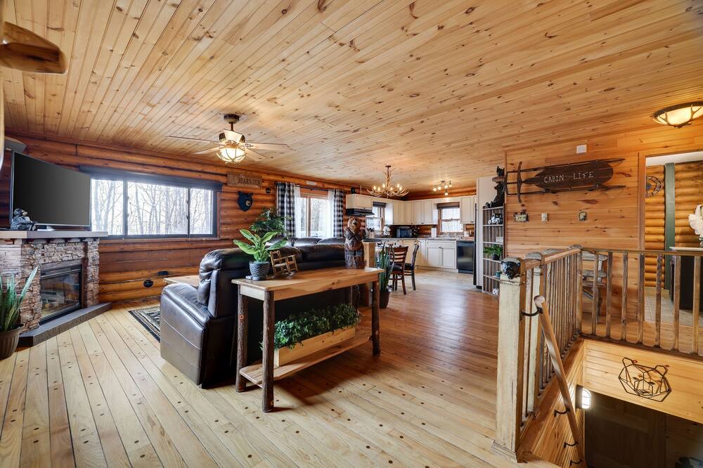 Photo of Kitchen in Mount Pocahontas