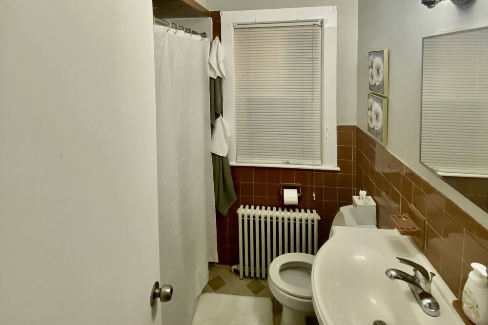 Photo of Bathroom in Middletown