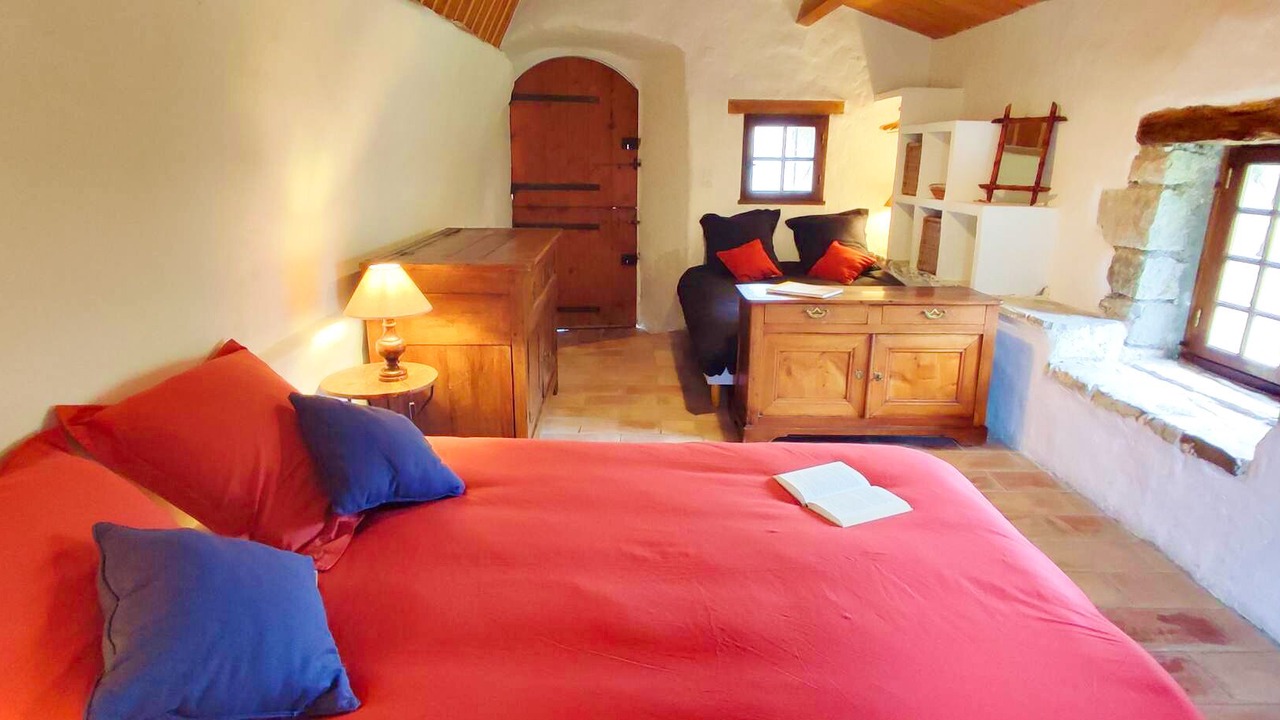 Photo of Others in Saint-May