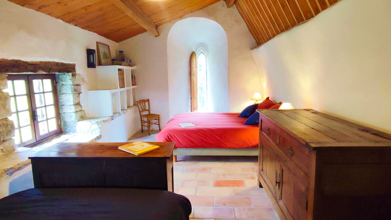 Photo of Others in Saint-May