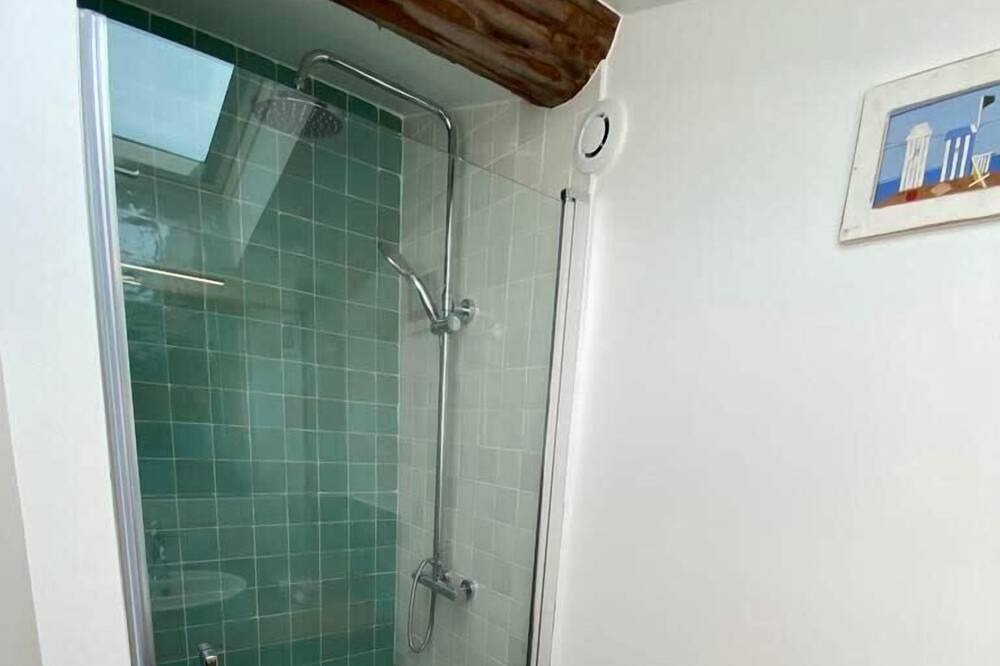 Photo of Bathroom in La Farlede