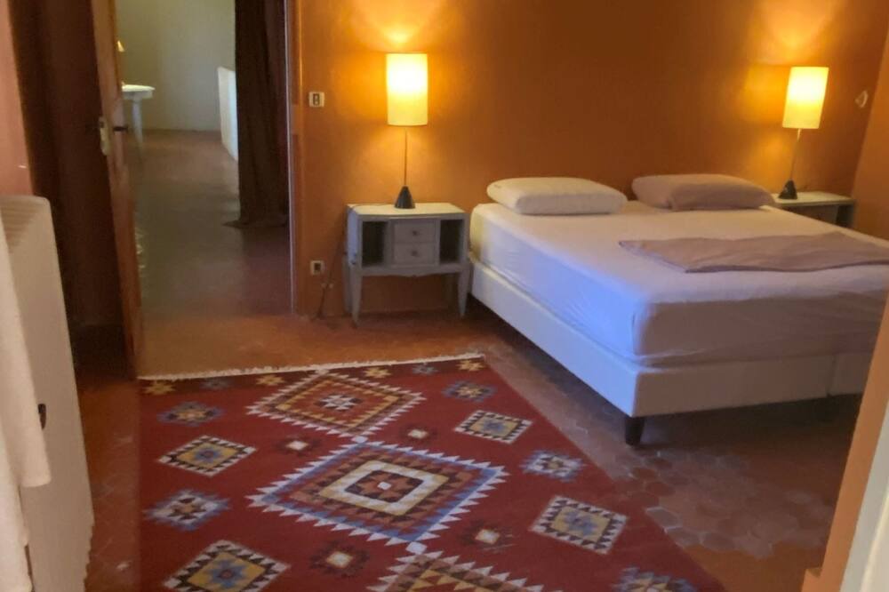 Photo of Bedroom in La Farlede