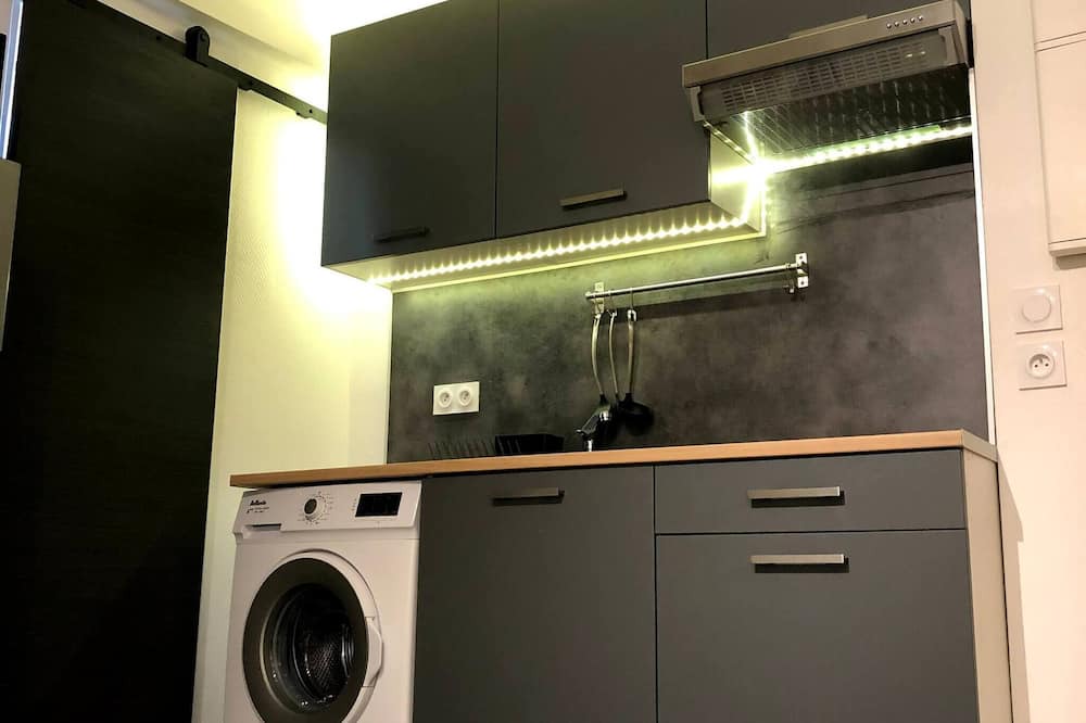 Photo of Bathroom in Montlhery