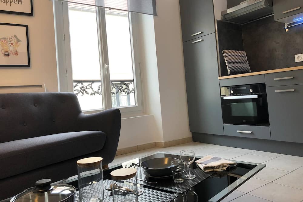 Photo of Others in Montlhery