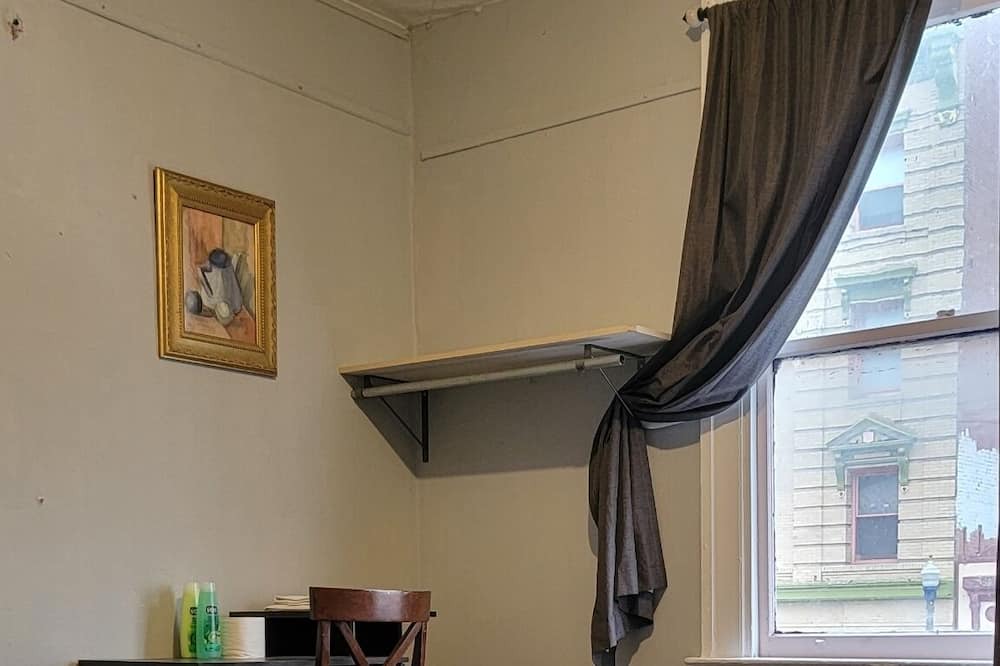 Photo of Bedroom in Downtown San Francisco