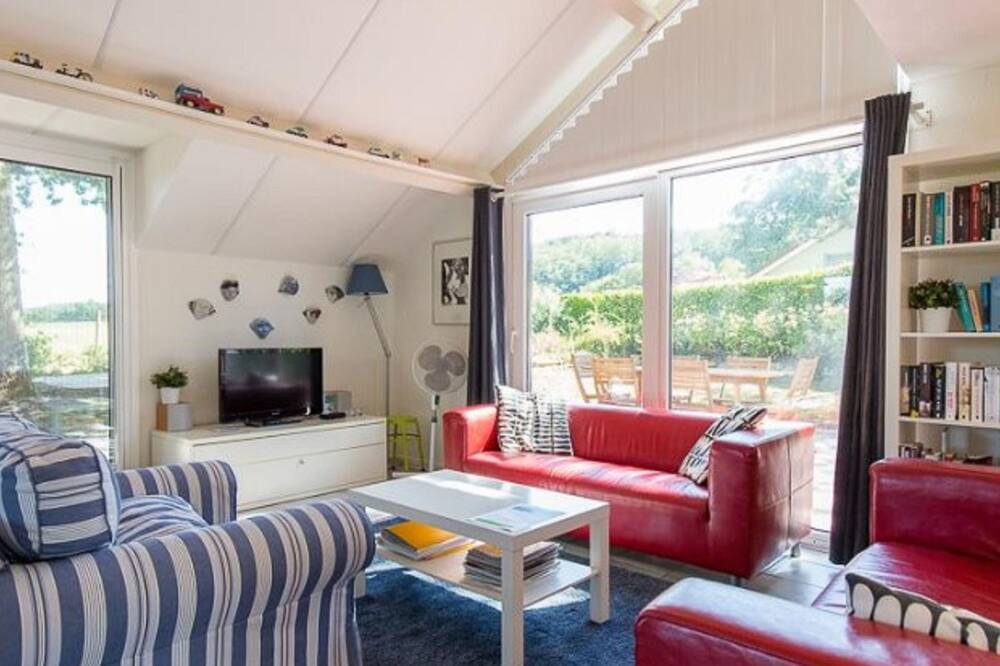 Photo of Livingroom in Daumazan-sur-Arize