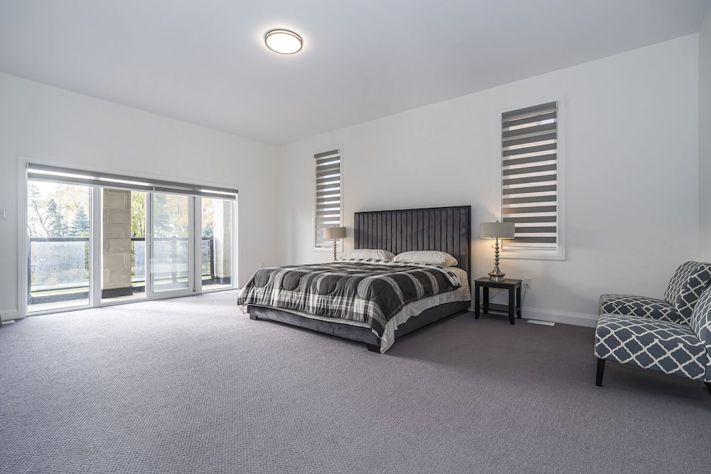Photo of Bedroom in Bowmanville