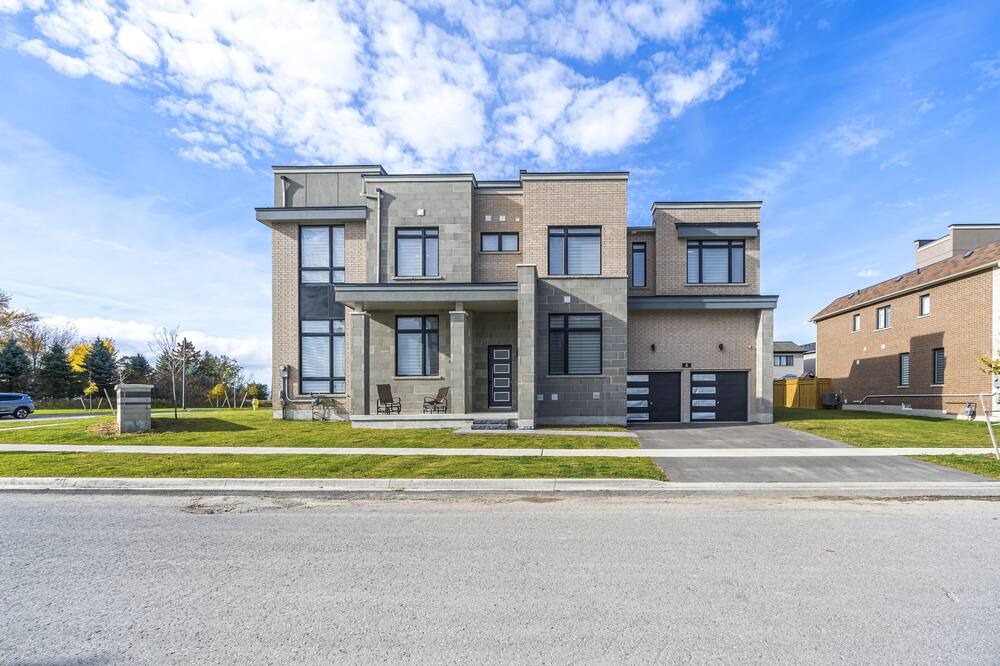 Photo of Outdoor in Bowmanville