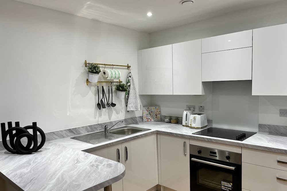 Photo of Others in West Thurrock