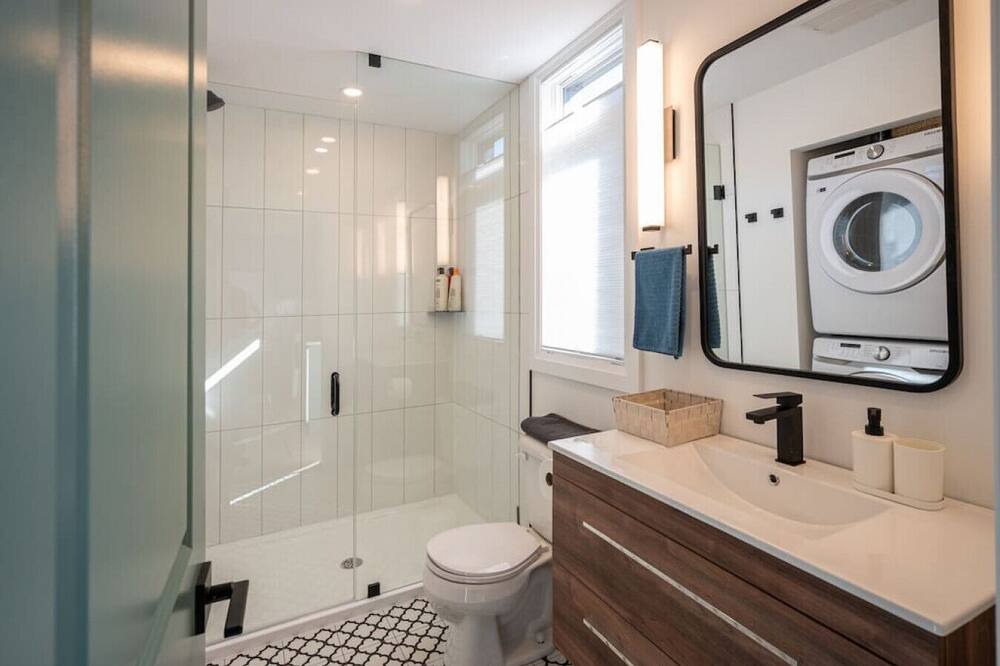 Photo of Bathroom in Rosemount