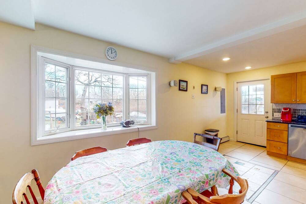 Photo of Others in Onset