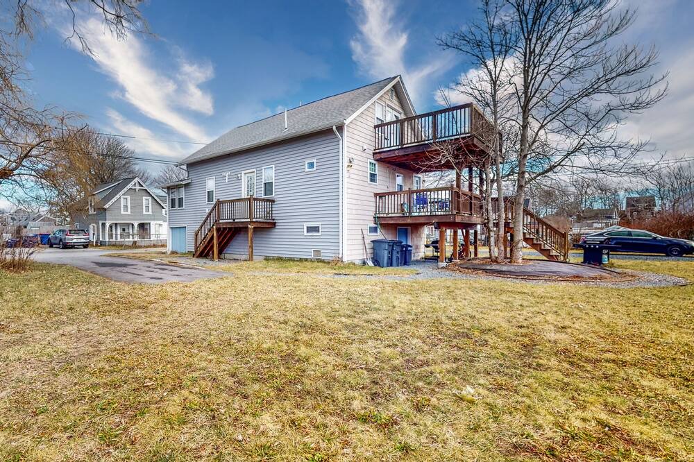 Photo of Others in Onset