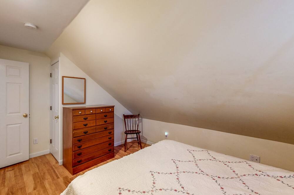 Photo of Others in Onset