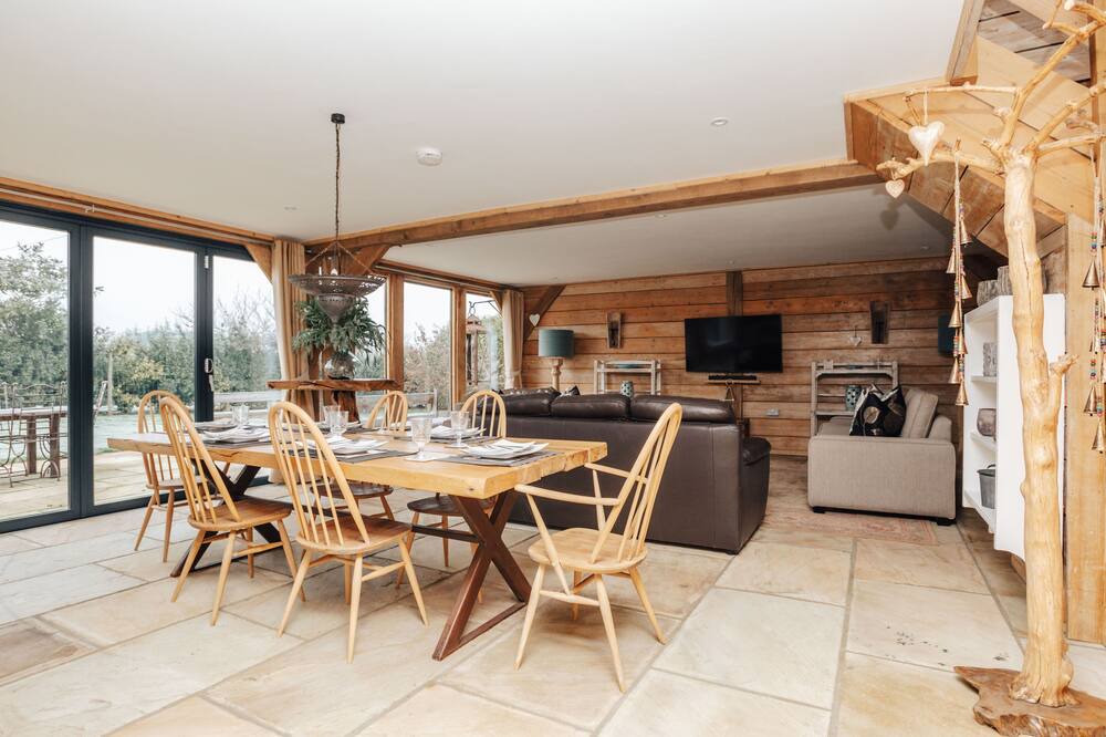 Photo of Others in Cuddesdon