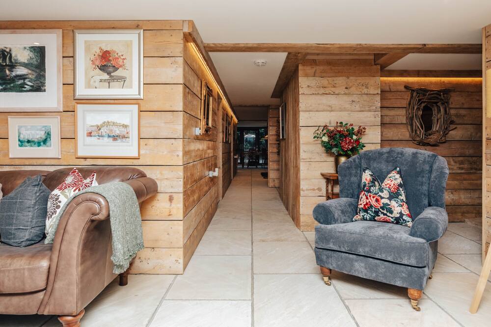 Photo of Others in Cuddesdon