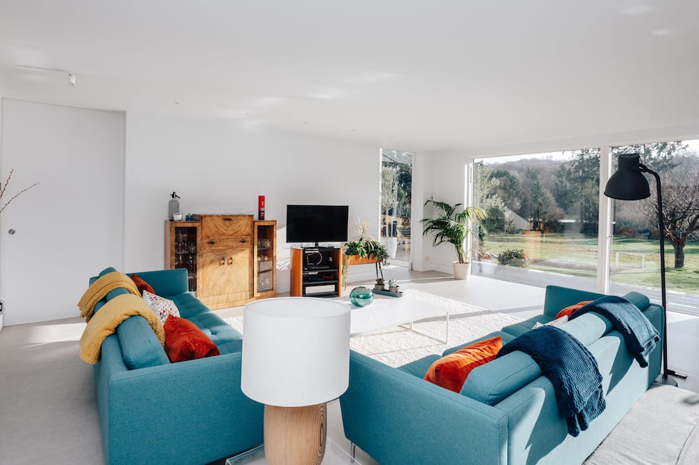 Photo of Livingroom in Henley