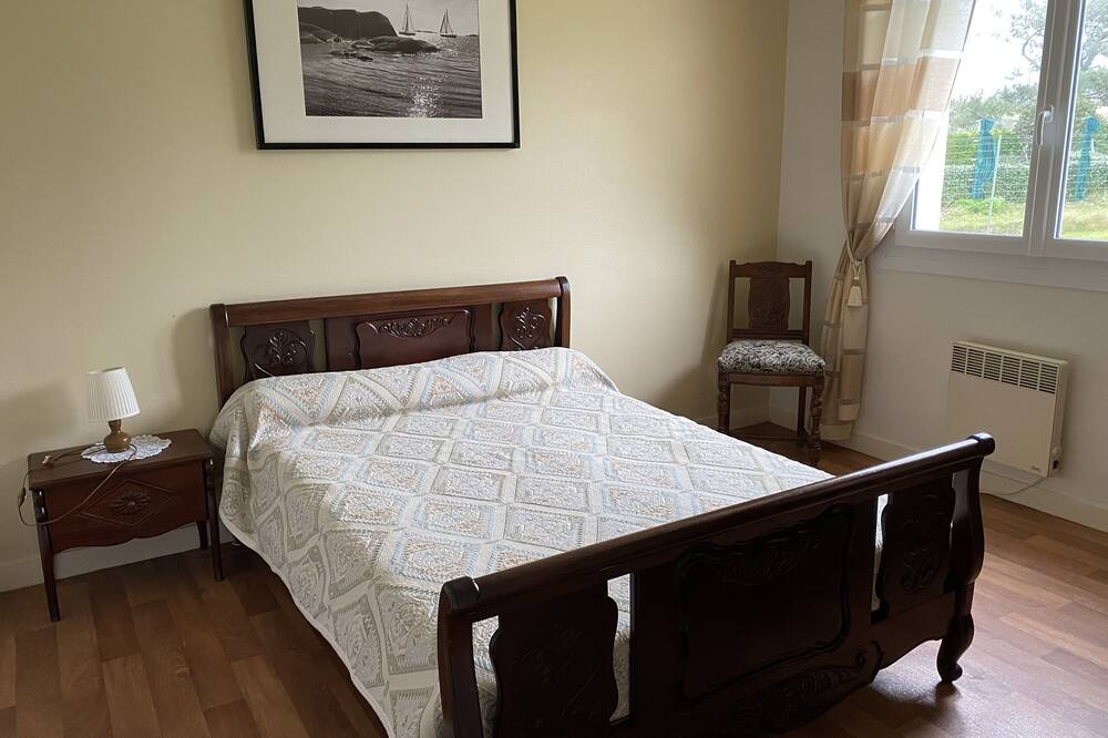 Photo of Bedroom in Finistere