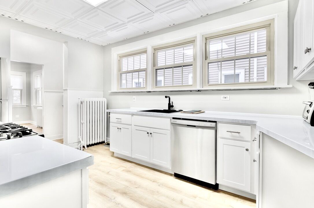 Photo of Kitchen in Front Park