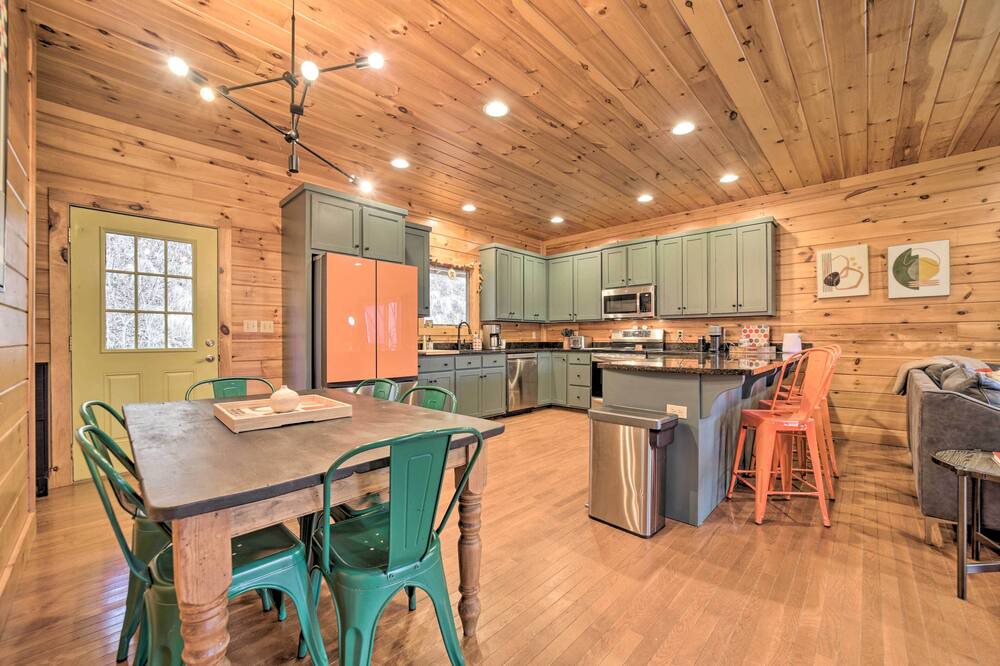 Photo of Kitchen in Cullowhee