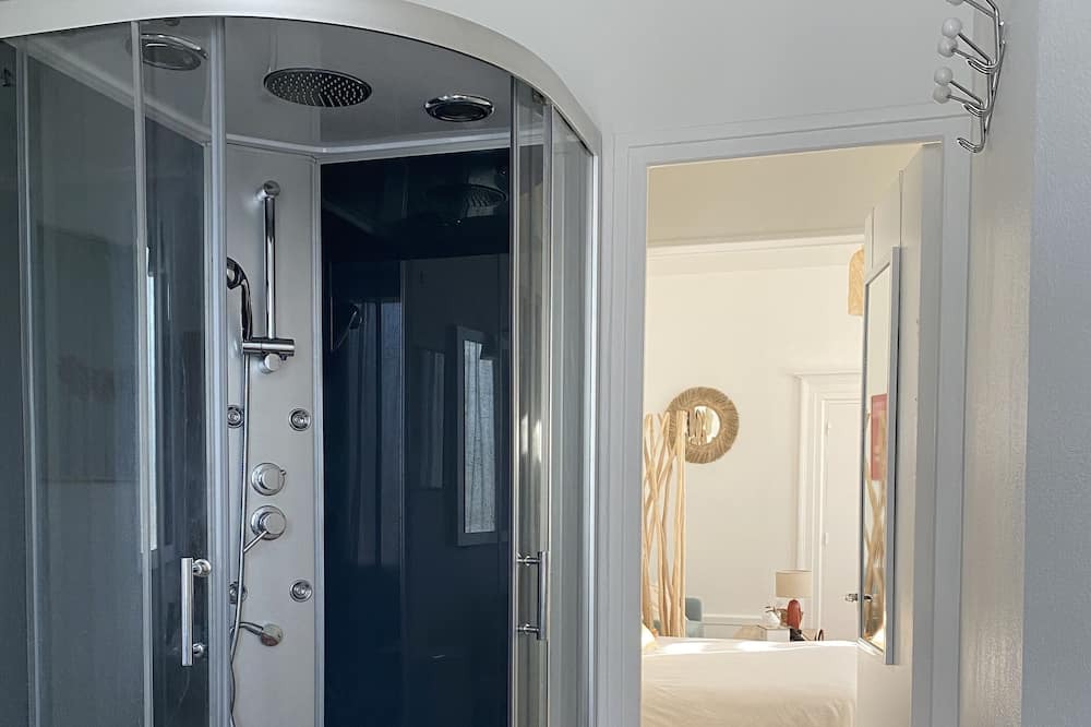 Photo of Others in Henriville