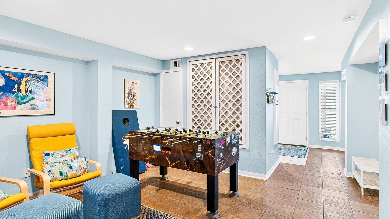 Photo of Bedroom in City-by-the Sea