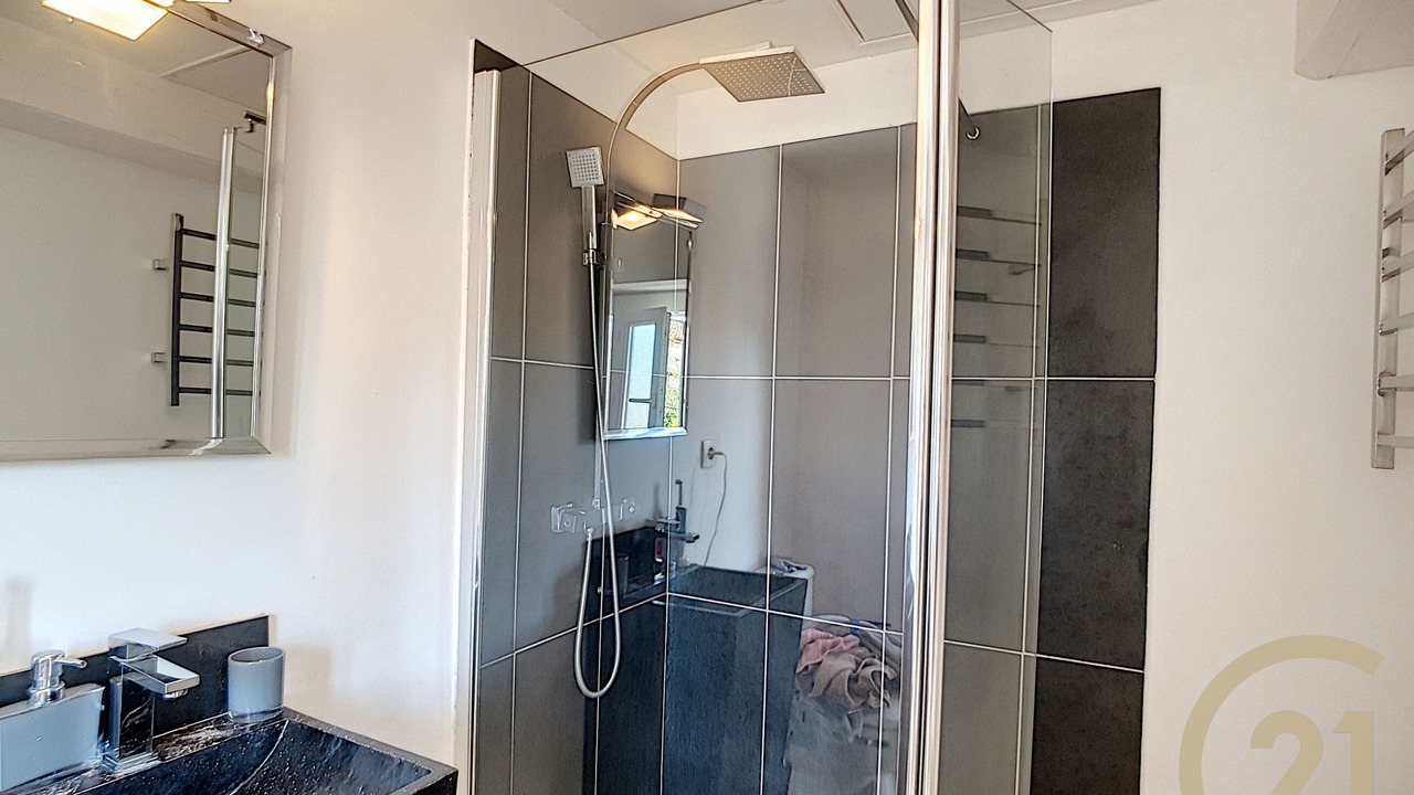 Photo of Others in Thuir