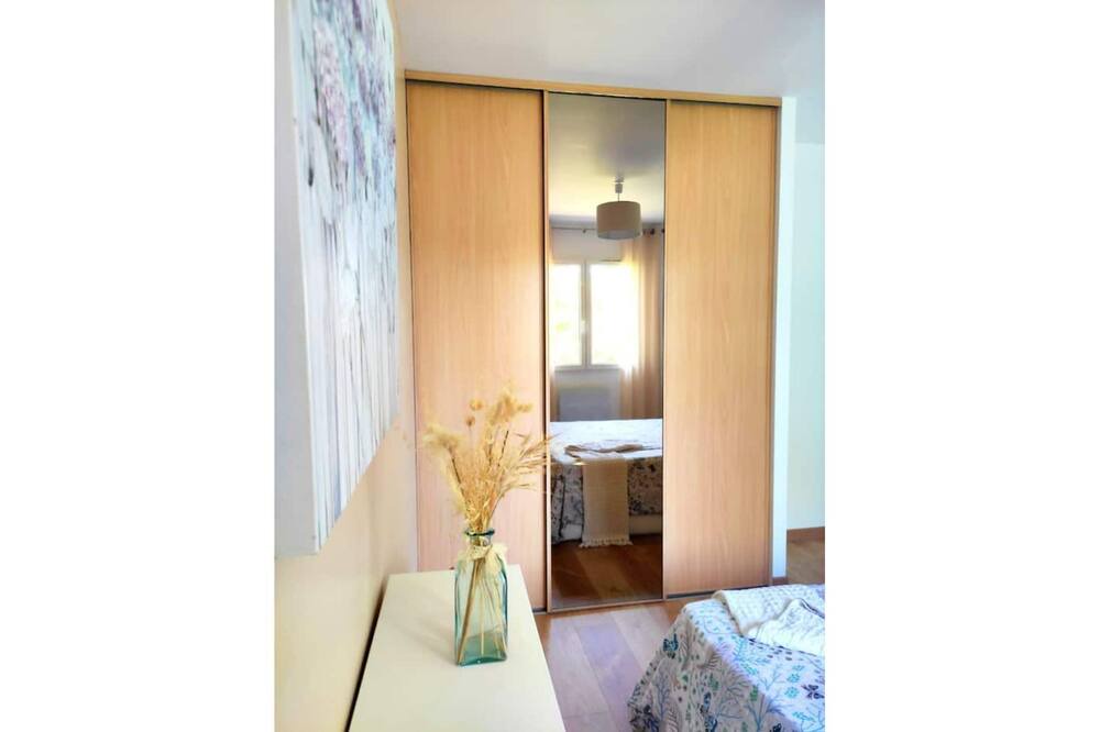 Photo of Bedroom in Cornebarrieu