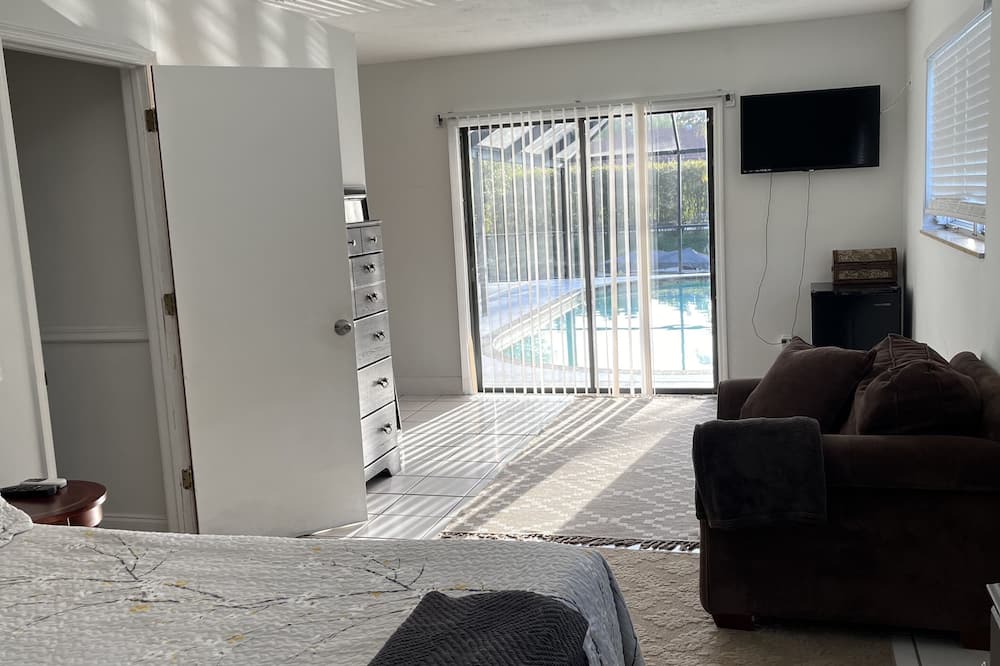 Photo of Bedroom in Boynton Beach