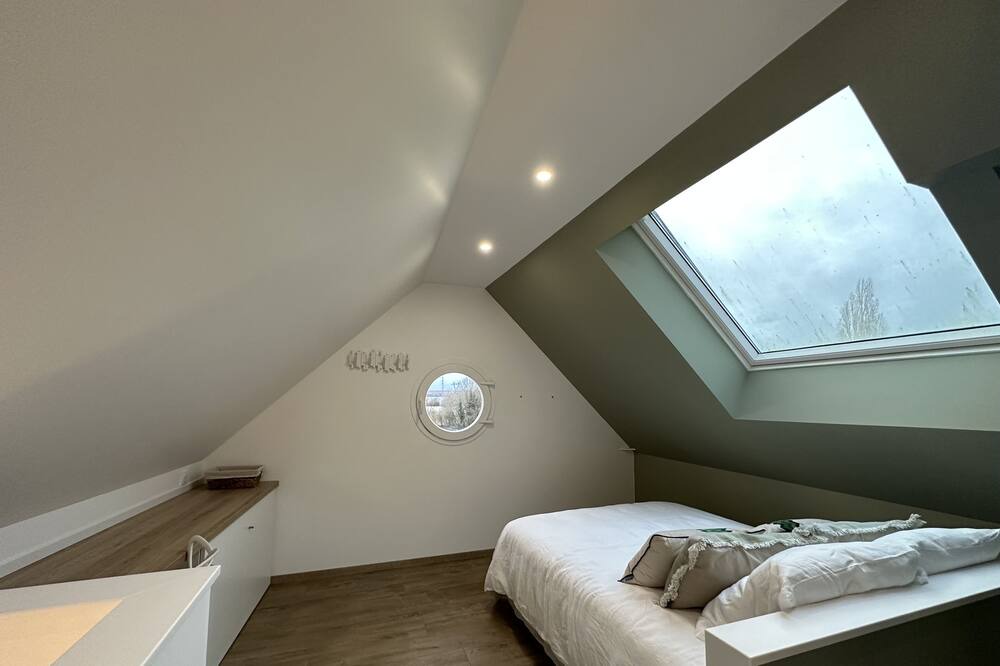 Photo of Bedroom in Belbeuf