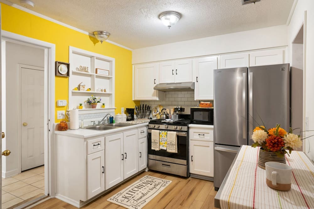 Photo of Others in Country Club Estates