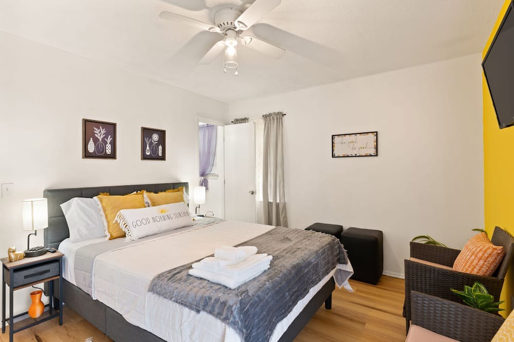 Photo of Others in Country Club Estates