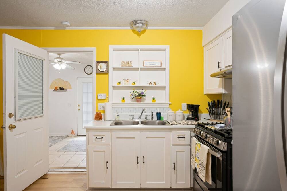 Photo of Others in Country Club Estates