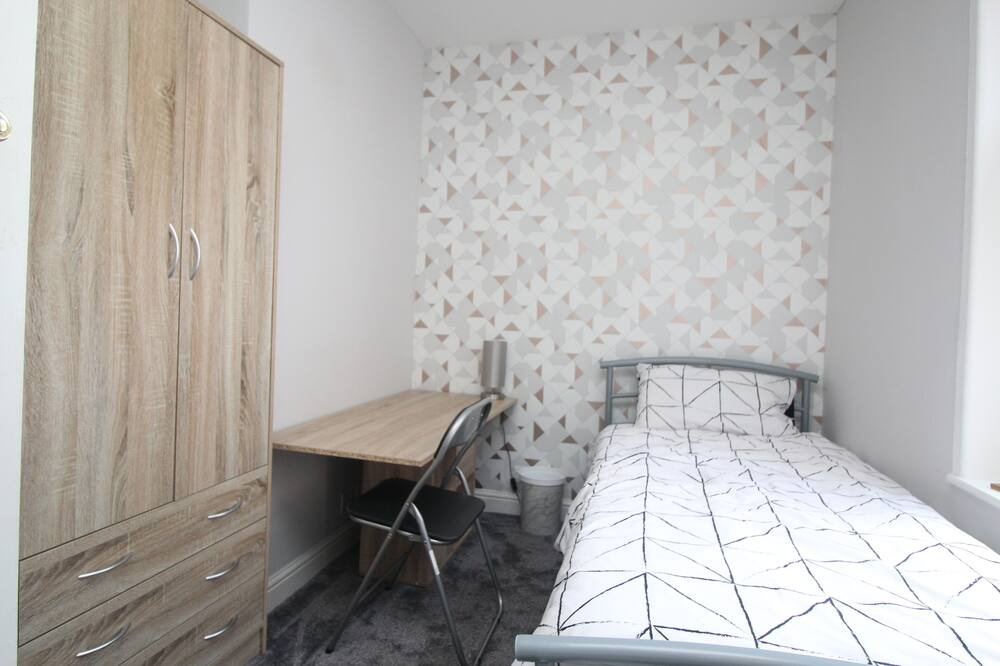 Photo of Bedroom in Morley