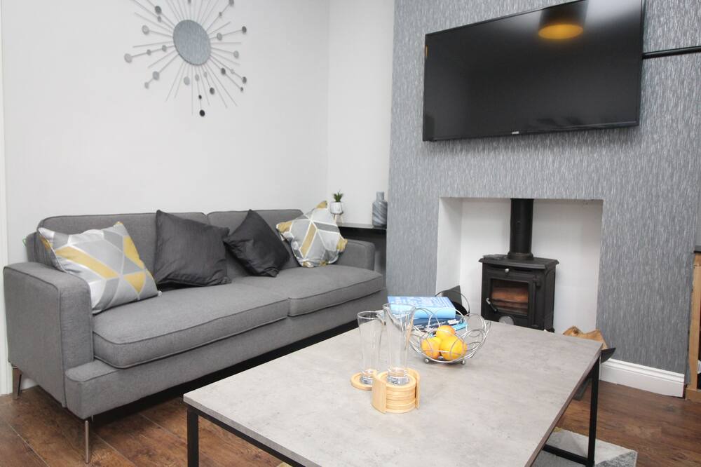 Photo of Livingroom in Morley