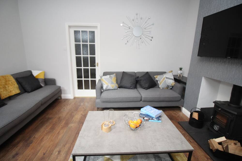 Photo of Livingroom in Morley