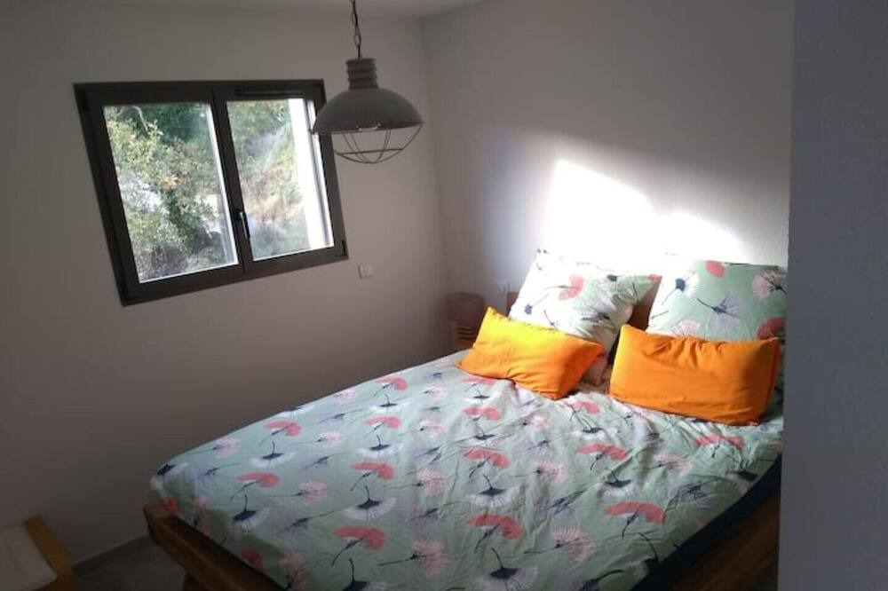 Photo of Bedroom in Montesquieu-des-Alberes