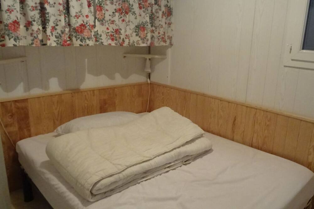 Photo of Bedroom in Nages