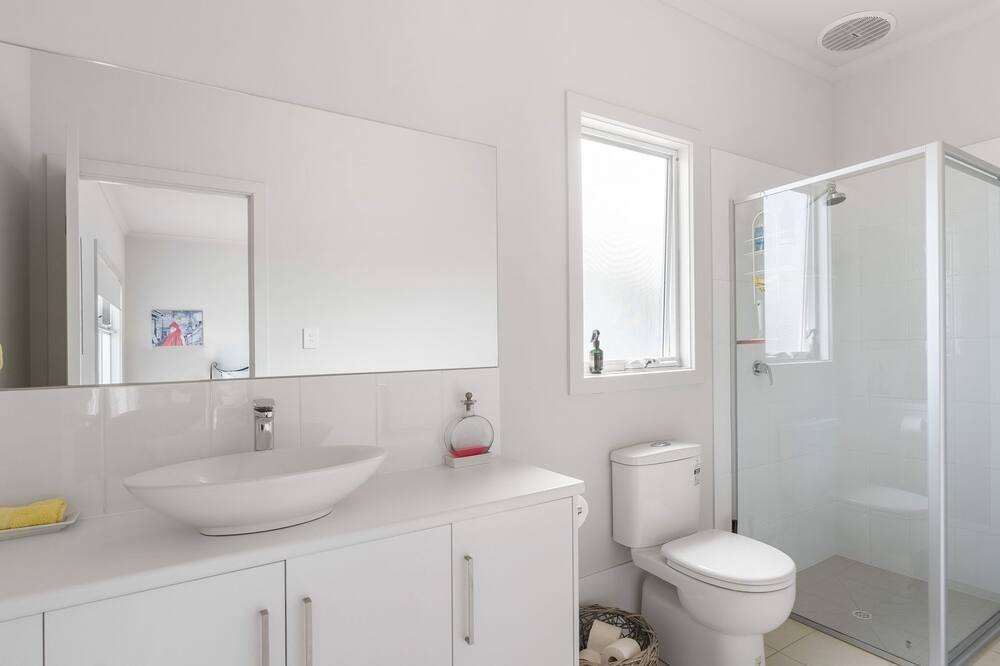 Photo of Bathroom in Goolwa