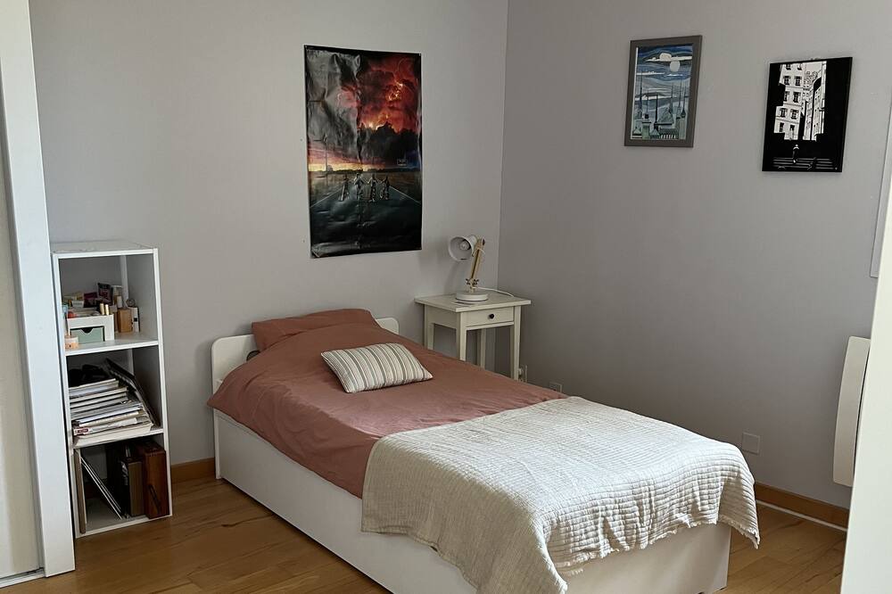Photo of Bedroom in Bouaye