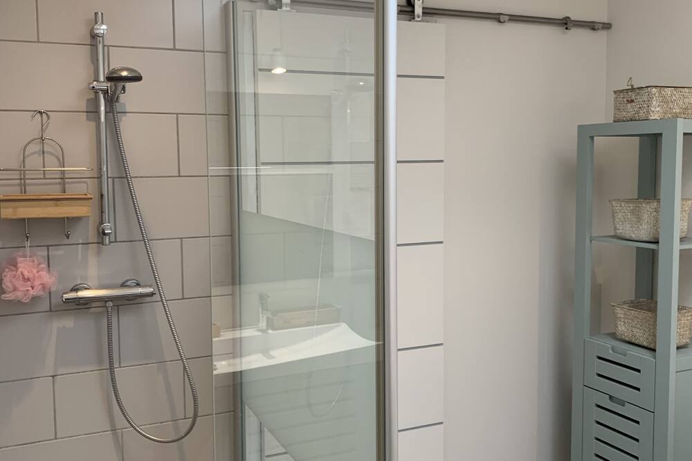 Photo of Bathroom in Bouaye