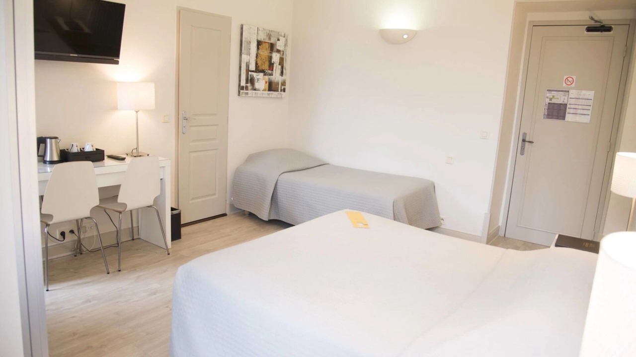 Photo of Bedroom in Aix-les-Bains City Center