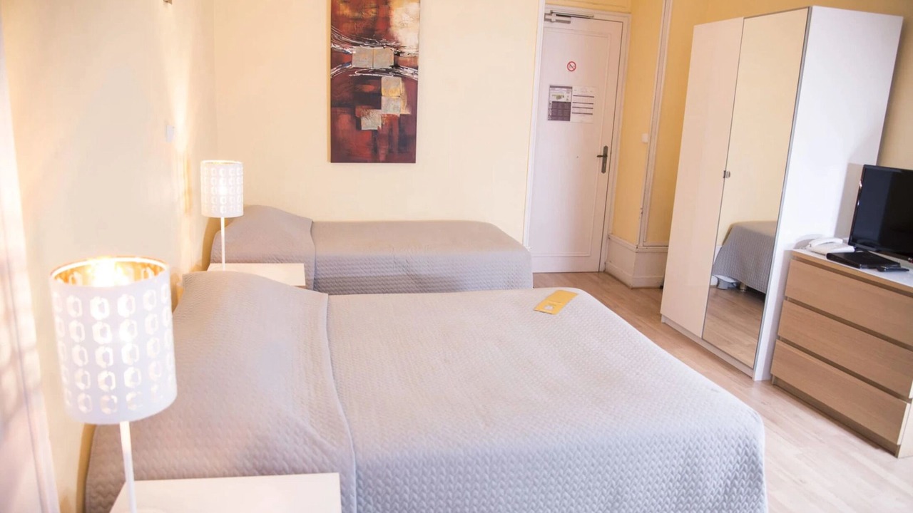 Photo of Bedroom in Aix-les-Bains City Center