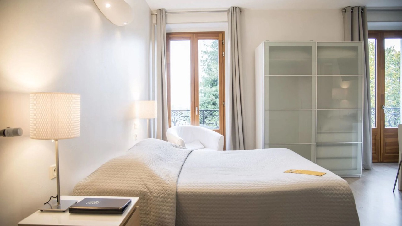 Photo of Bedroom in Aix-les-Bains City Center