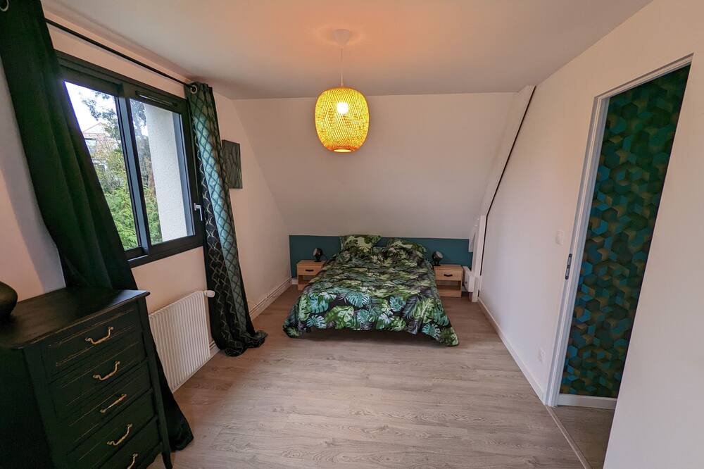 Photo of Bedroom in Evreux