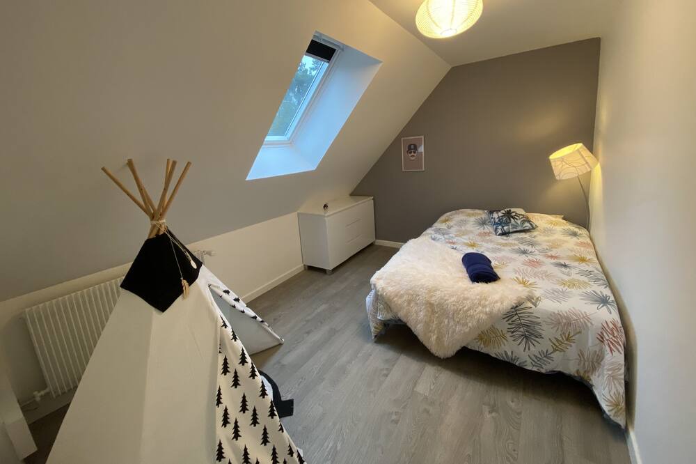 Photo of Bedroom in Evreux