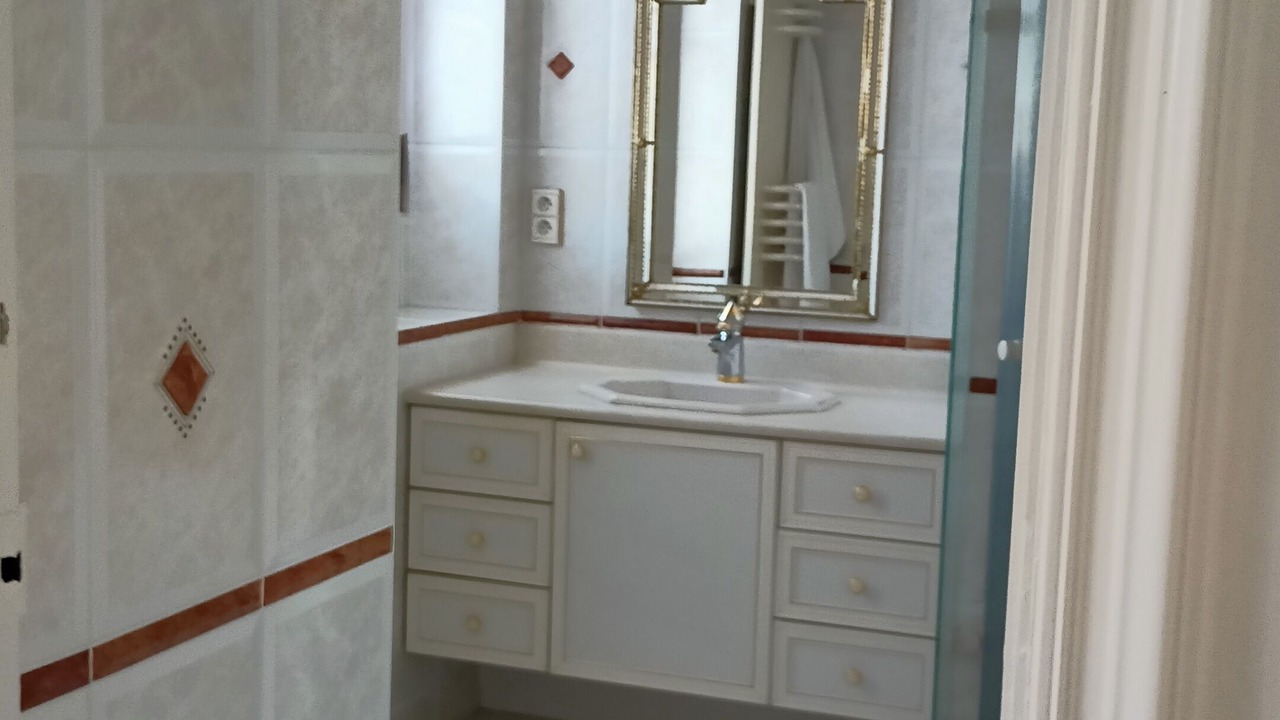 Photo of Others in Auray