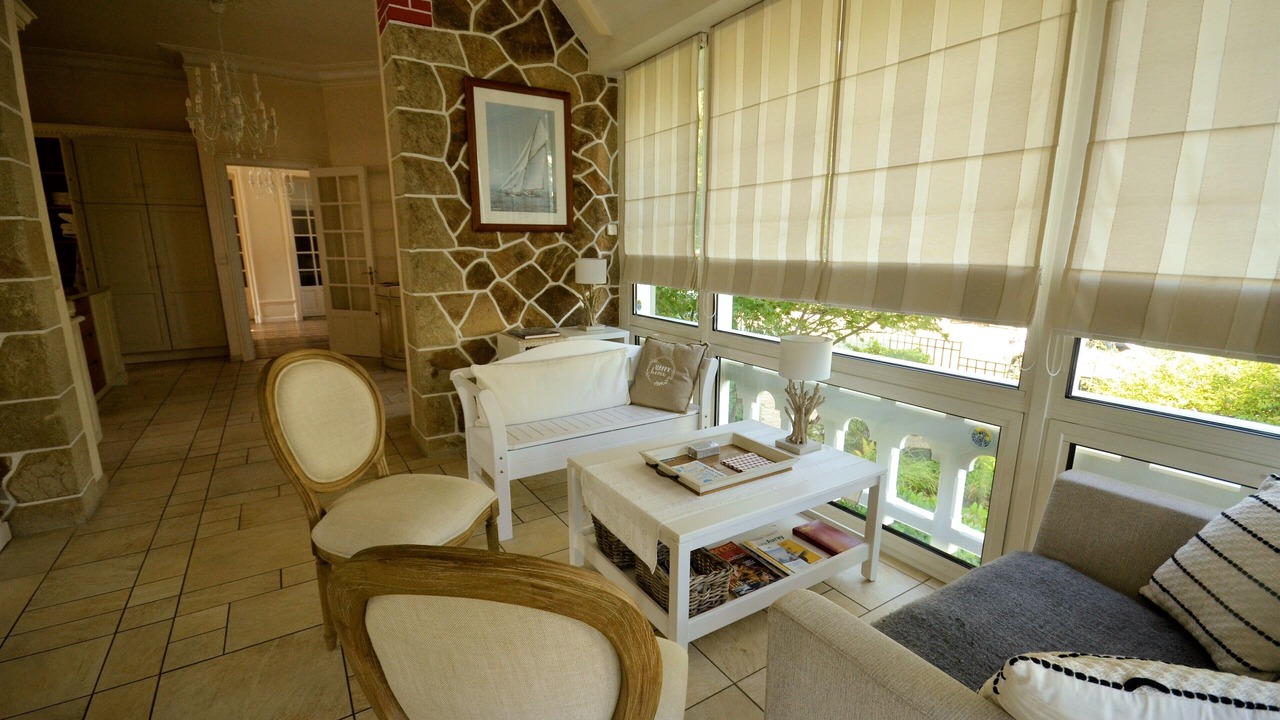 Photo of Others in Auray