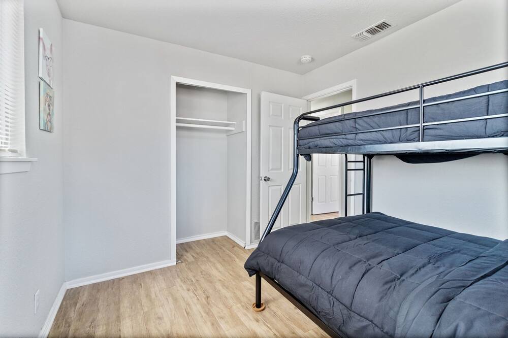 Photo of Bedroom in Schertz