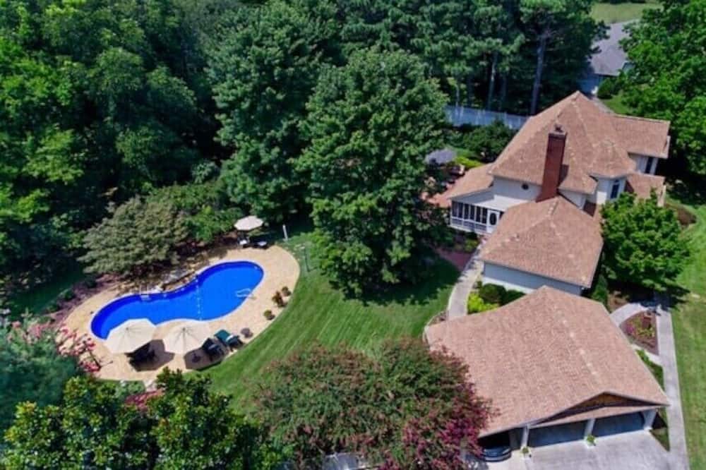 Photo of Outdoor in Brownsboro